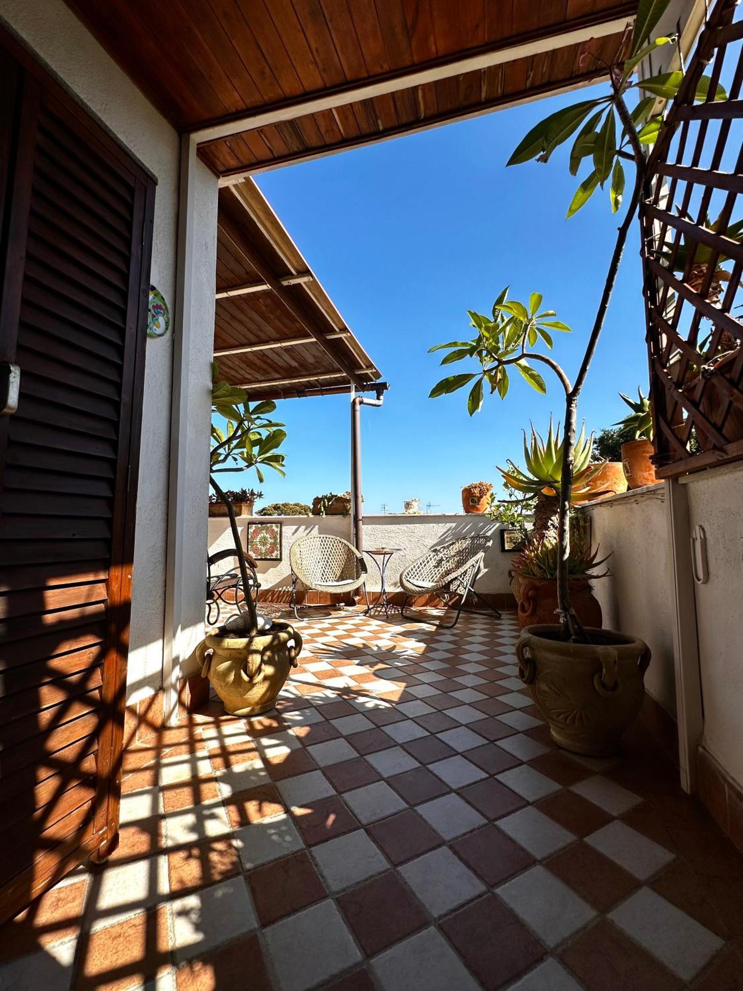 Casa Vacanza Lunastella Mondello Exterior foto